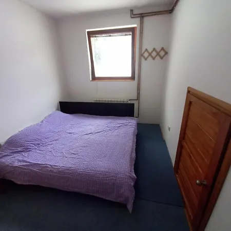 Apartment Mountain Flower